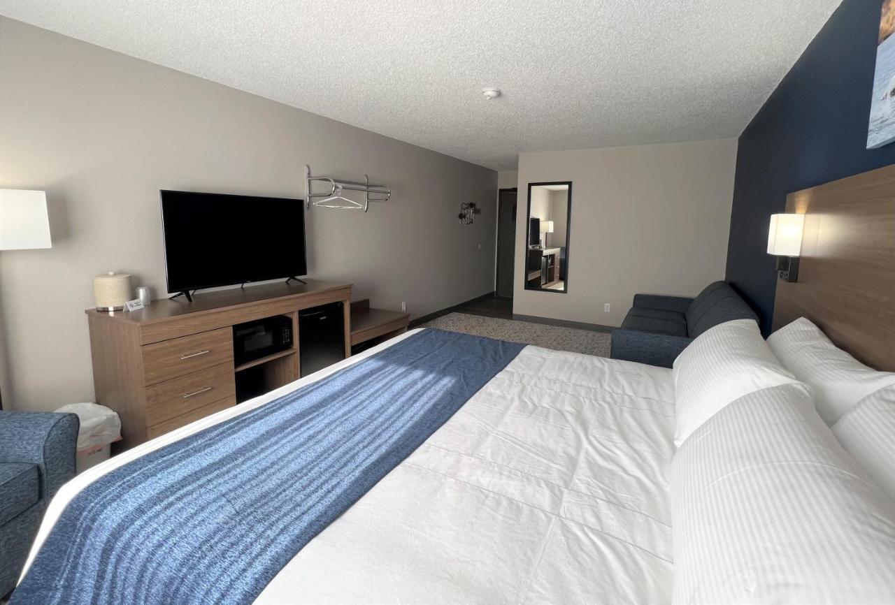 Hilltop Inn & Suites Grove المظهر الخارجي الصورة