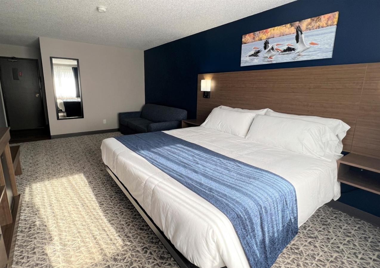 Hilltop Inn & Suites Grove المظهر الخارجي الصورة